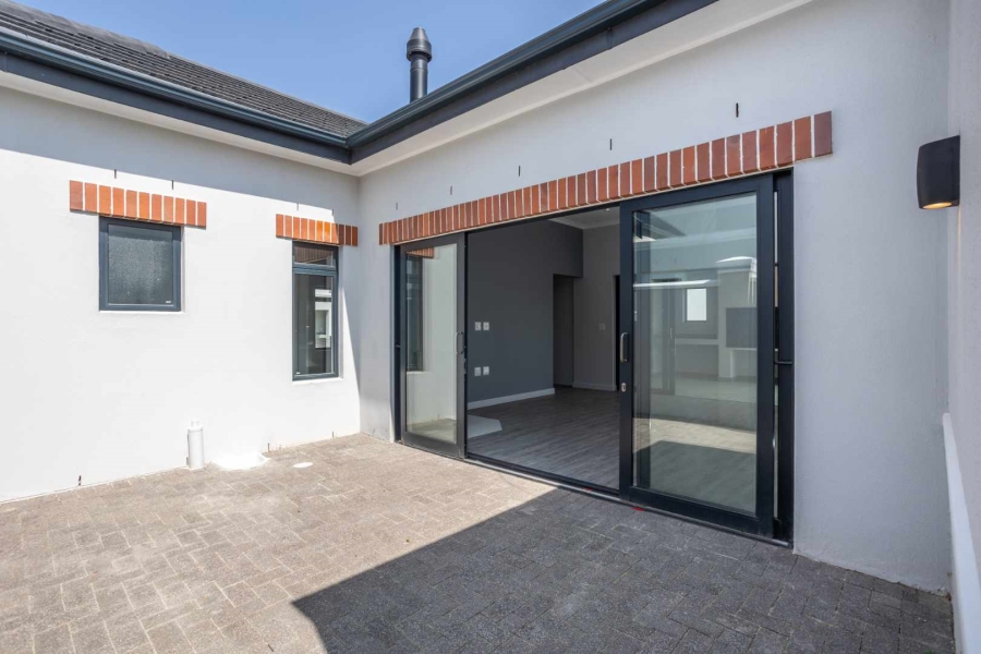 3 Bedroom Property for Sale in Val De Vie Estate Western Cape